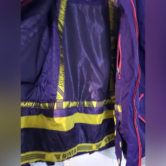 Awesome Sims 2000s snowboarding jacket - Picture 12 of 13